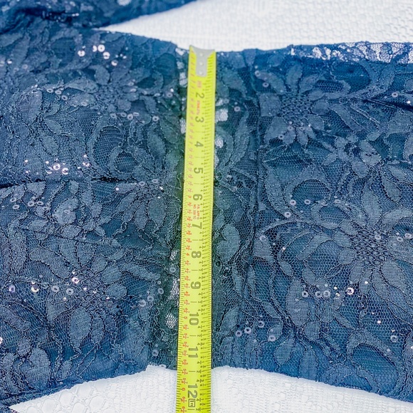 Stunning Women's Bodycon Lace Black Dress Sexy New Years Eve Sequin Gown - Picture 9 of 15